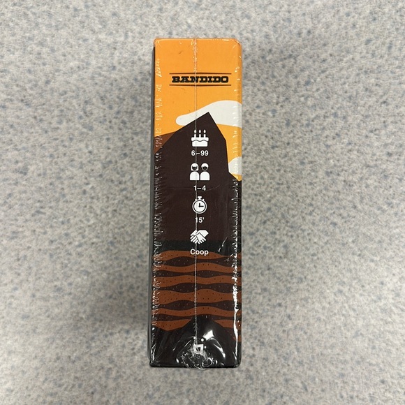 Bandido Card Game Family Strategy Fun Cooperative Prison Break Helvetiq Ages 6+ - Picture 3 of 6